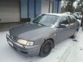 Kuva 1: Nissan Primera P11 5D HB 1.6i MT5 1998