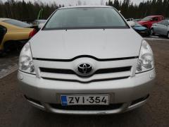 Toyota Corolla Verso 2.2 D-4D Tila-auto