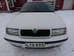 Skoda Octavia 1.6 Bensa Farmari