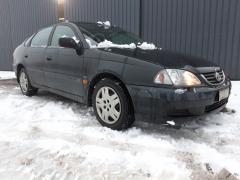 Toyota Avensis Liftback 1.6