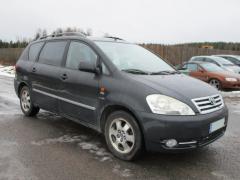 Toyota Avensis Verso 2.0 D -03