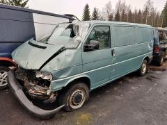 Volkswagen Transporter SYNCRO 2.5TDI -02 pitkä