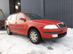 Skoda Octavia II Combi 1.6 FSI / BLF