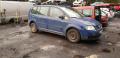 Kuva 1: Volkswagen Touran 1.6 2005