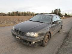 Toyota Avensis 1.8 sed. -98