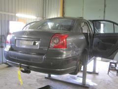 Toyota Avensis 2.0 D-4D -08 t.harmaa sedan