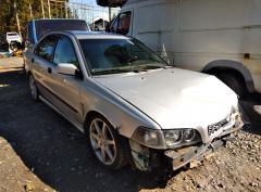 Volvo S40 2,0T -01