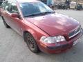 Kuva 1: Volvo V40 1.8i 5D Wagon facelift -02 2002