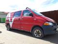 Kuva 1: Toyota Hiace IV Umpikori 2.5 D-4D 4WD 2002