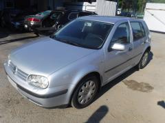 VW Golf IV 3D HB 2.0i 8V MT5