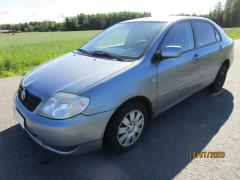 Toyota Corolla 1.4 VVti sed. -02