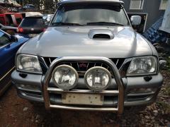 Mitsubishi L200 2,5TD 4x4 -01