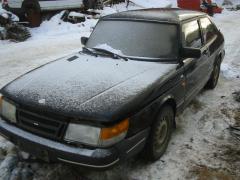 Saab 900
