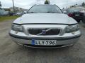 Kuva 1: Volvo V70 2.4D Farmari 2004