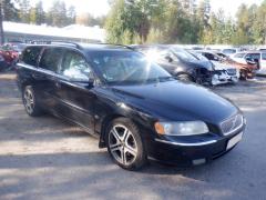 Volvo V70 5D STW 2.4 D5 A/T AWD