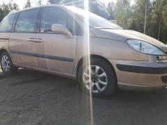 Peugeot 807