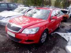 Skoda Octavia 1Z5 Facelift 5D Combi 1.4TSI DSG Elegance