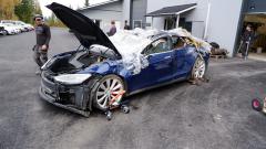 Tesla Model S P90DL