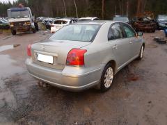Toyota Avensis 1.8i 5v-man. sedan