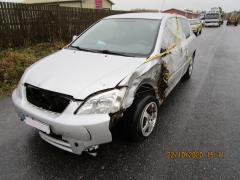 Toyota Corolla 1.6 VVT-i HB 3ov. -02