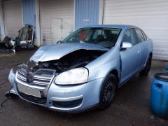 VW Jetta V 4D Sedan 1.6i 8V MT5 Comfortline
