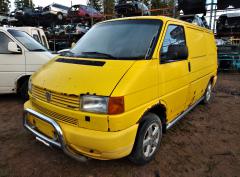 Volkswagen Transporter 2.5 TDI -99 lyhyt