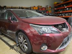 Toyota Avensis 08->>