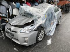Toyota Prius (XW30)