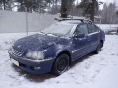 Toyota Avensis T22 Pre-Facelift 5D LB 2.0i 16V MT5 Sol