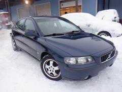 Volvo S60 4D Sedan 2.4i MT5