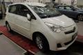 Kuva 1: Toyota Verso S 1.33Dual VVT-i Tila-auto 2011