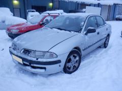 Mitsubishi Carisma 4D Sedan 1.6i MT5