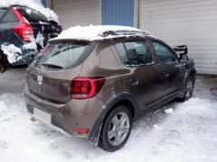 Dacia Sandero Stepway Facelift 5D MPV TCe 90 A/T Navi