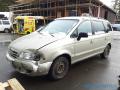 Kuva 1: Hyundai Trajet 2,0 -05 2005