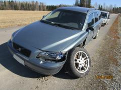 Volvo V70 2.4 farm. -04