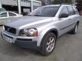 Kuva 1: Volvo XC90 2.5T AWD -03 2003