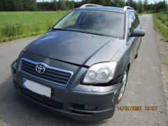 Toyota Avensis 2.2 Dcat farm. -05