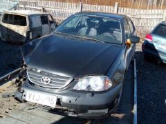 Toyota Avensis 1.6 Terra 4D sedan -00 AT220L-AEMNKW