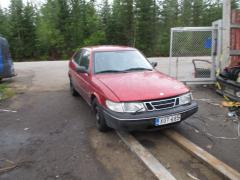 Saab 900