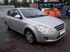 Kia Cee'd I Pre-Facelift 5D HB 1.6CRDi MT5