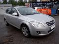 Kuva 1: Kia Cee'd I Pre-Facelift 5D HB 1.6CRDi MT5 2007