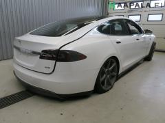 Tesla Model S 90D