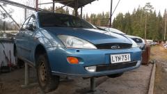Ford Focus 1,6 -01 5-ov HB sininen