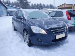Kia Cee'd I Pre-Facelift 5D SW 2.0i MT5 EX