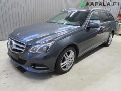 Mercedes-Benz E 212 300 BlueTec Hybrid Farm