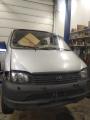 Kuva 1: Toyota Hiace  2.5 D-4D pitk 4WD -04 2004