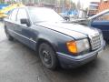 Kuva 1: Mercedes-Benz Sedan (W124) 200 D (124.120) 1993 75hv 1993