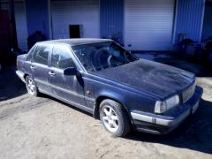 Volvo 850 Pre-Facelift 4D Sedan 2.5 GL A/T