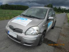Toyota Yaris 1.3 -04