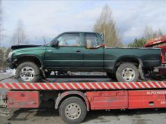 TOYOTA HILUX II 2.5 D-4D 4WD 2003 102hv